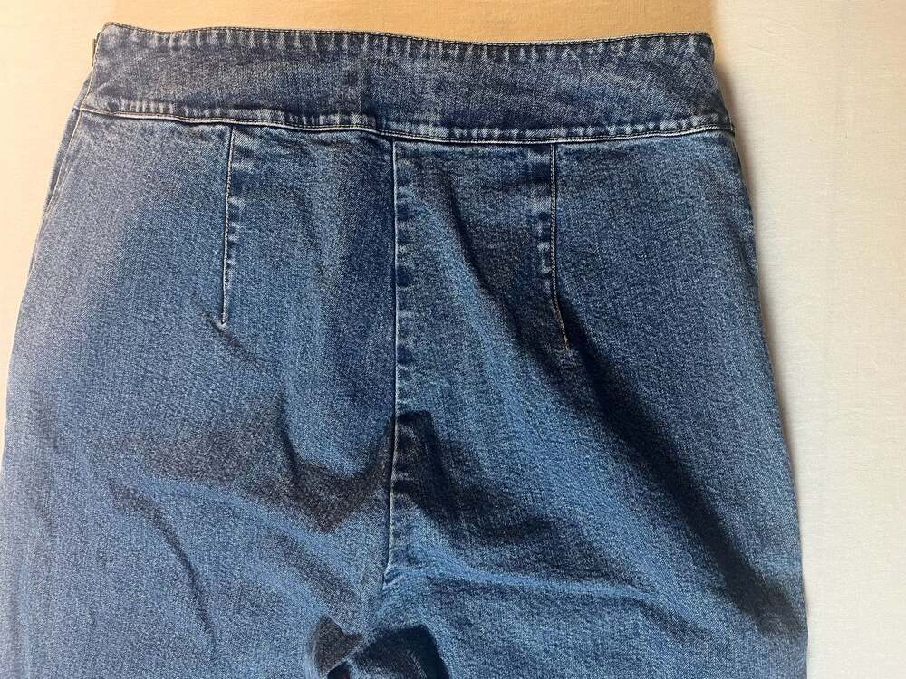 Jones Jeans Stretch Blue Denim Straight Leg Pants Size 6 No pockets Y2K